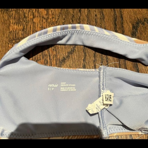 arie blue bikini top - Picture 3 of 3